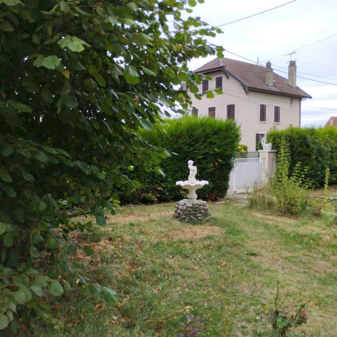 Appartement Verdoyant Au Bord Du Lac Leman Entre Evian Et Thonon Dans Une Villa Publier Luaran gambar