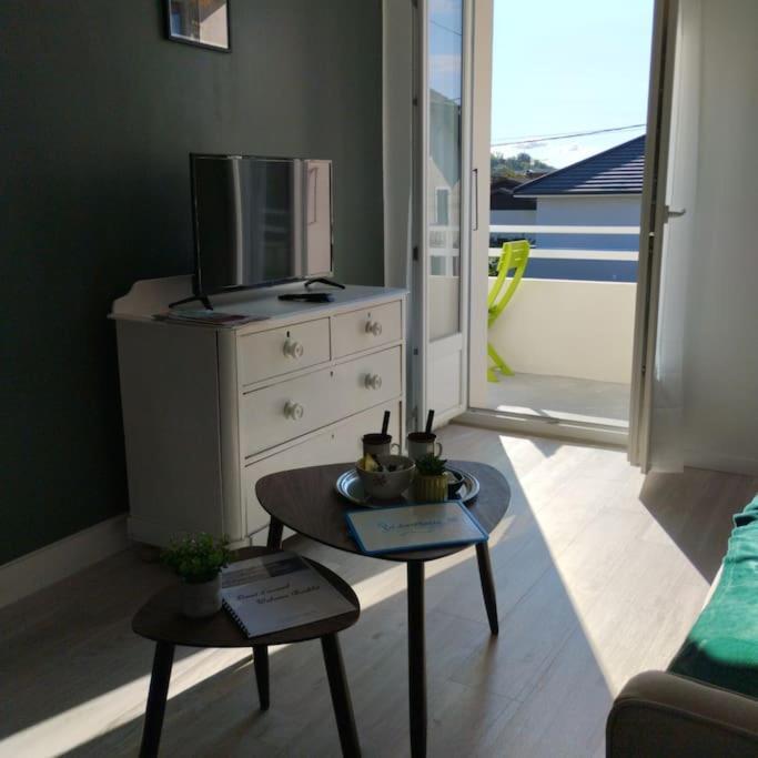 Appartement Verdoyant Au Bord Du Lac Leman Entre Evian Et Thonon Dans Une Villa Publier Luaran gambar