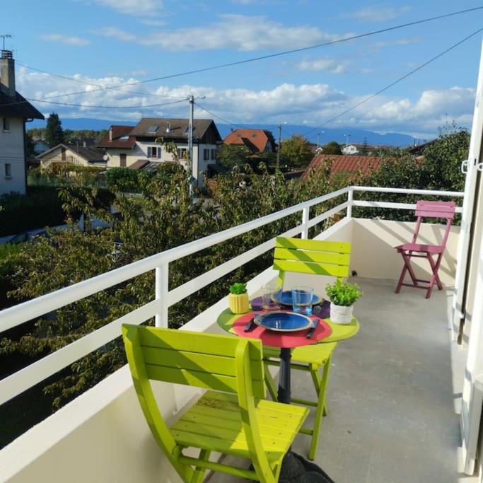 Appartement Verdoyant Au Bord Du Lac Leman Entre Evian Et Thonon Dans Une Villa Publier Luaran gambar
