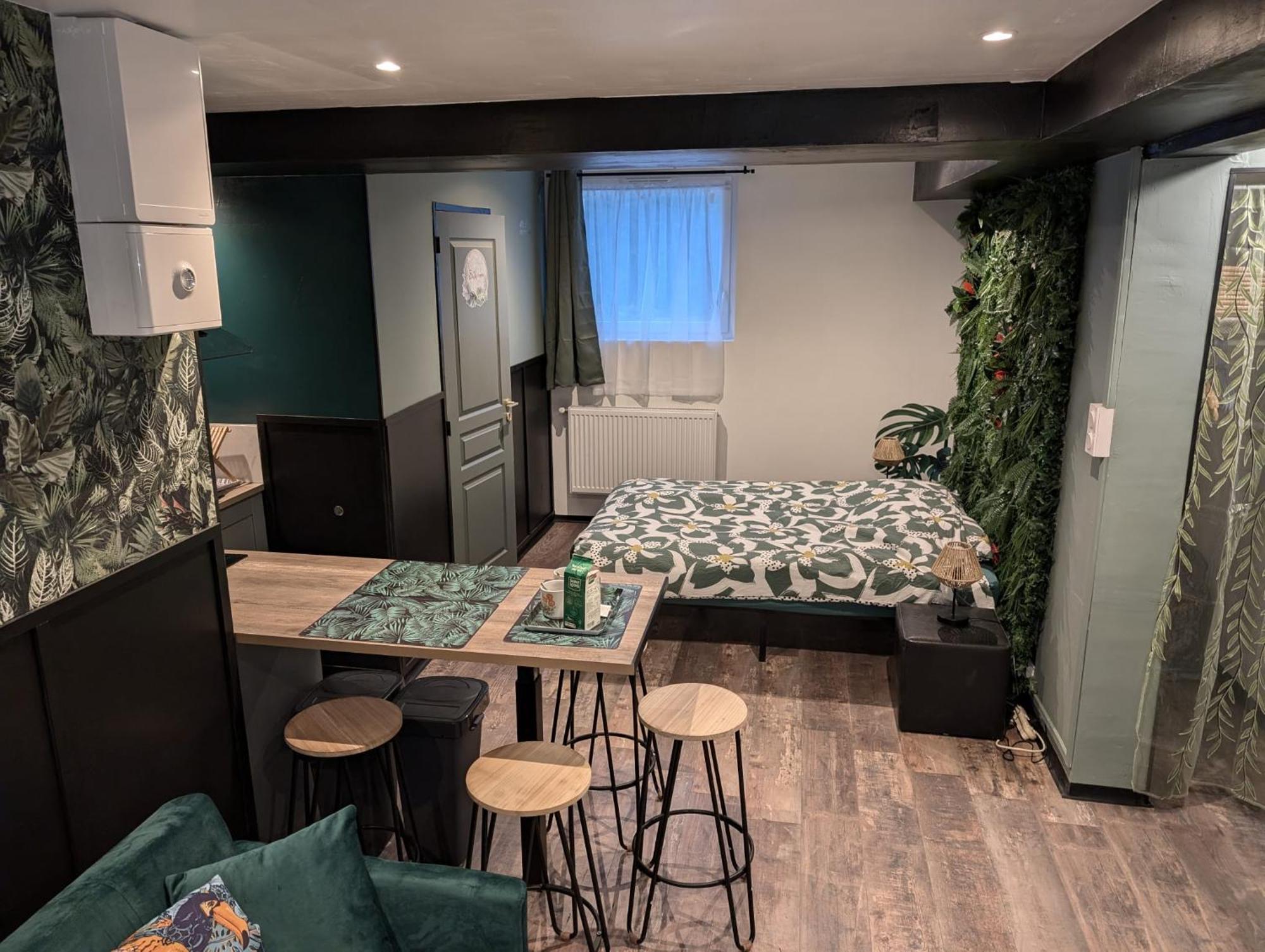 Appartement Verdoyant Au Bord Du Lac Leman Entre Evian Et Thonon Dans Une Villa Publier Luaran gambar