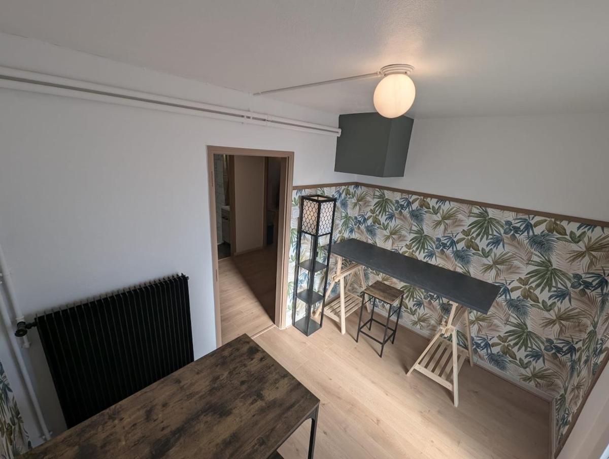 Appartement Verdoyant Au Bord Du Lac Leman Entre Evian Et Thonon Dans Une Villa Publier Luaran gambar